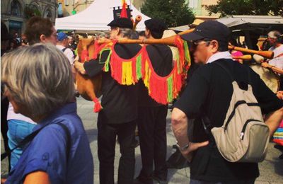 Musiques occitanes au marché