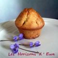 Muffins aux pétales de violettes