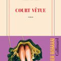 LIVRE : Court vêtue de Marie Gauthier - 2019