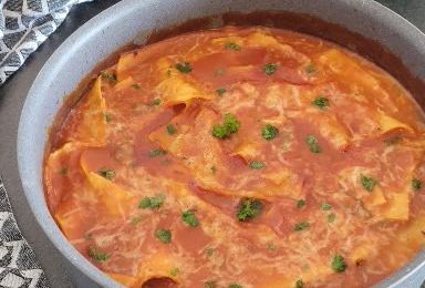 ...Lasagnes faciles, rapides et astuce cuisson sans four...(Catytutu)
