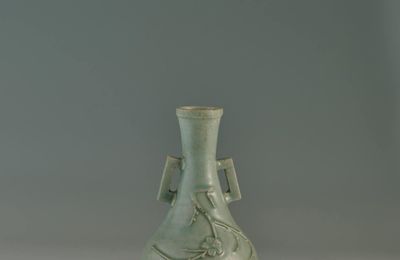 Vase with Two Handles and Appliqué of Plum Blossoms, Yuan dynasty (1271-1368)