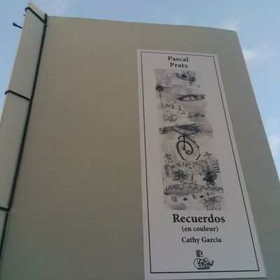 Recuerdos (en couleur), quelques pages pour se défendre du gris sauf quand il est une couleur.