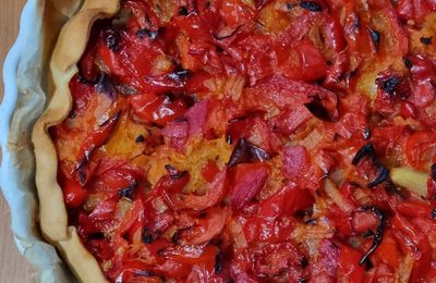 Tarte à la tomate et aux poivrons