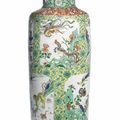 A large and finely decorated famille verte rouleau vase, Kangxi period (1662-1722)