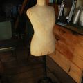 Mannequin femme ancien taille 42 prix 50.00€  VENDU!