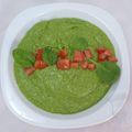 Gaspacho d'avocat, épinards et tomate