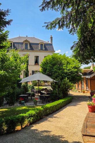 Hostellerie Cèdre & Spa ***** - Restaurant Clos du Cèdre *