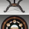 Rare guéridon, formé d'un plateau à décor en micro mosaïque sur âme d'ardoise. Italie, vers 1820/1830