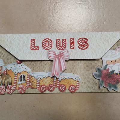 avec des dies cut d'Action