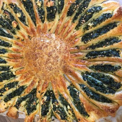 SOLEIL FEUILLETÉ AUX ÉPINARDS ET À LA FETA 
