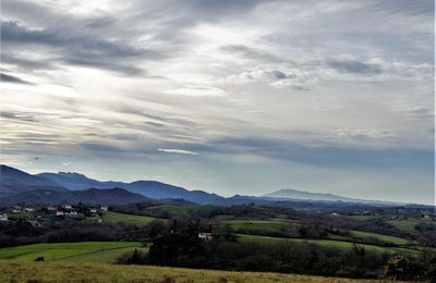 coucher de soleil sur la rhune