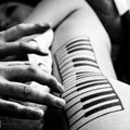 les vintages du samedi : En avant la musique "La musique est la langue des émotion" c'est pas con, car con reste un con.