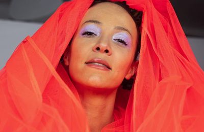 Elodie Rama en duo avec Akhenaton pour la sortie de son album Constellations 