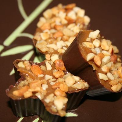 Chocolats gourmands salidou cacahuètes caramélisées....