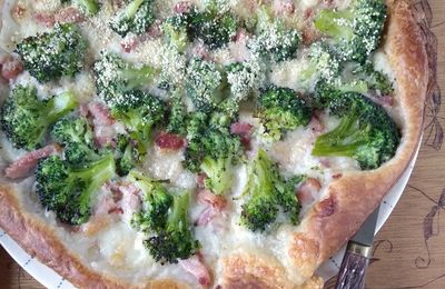 Tarte Fine aux Restes de Brocoli et de Béchamel