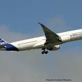 Aéroport: Toulouse-Blagnac: Airbus Industrie: Airbus A350-941: F-WXWB: MSN:001. En exclusivté 1er vol de l'Airbus A350.