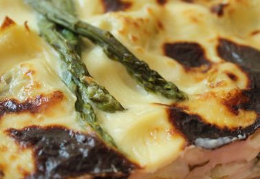 LASAGNES AUX POIREAUX ET AUX ASPERGES AU GORGONZOLA