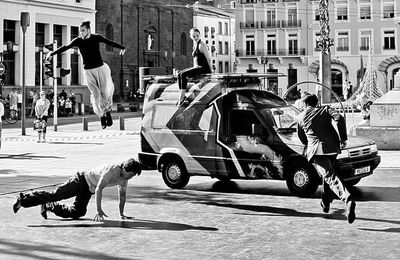 Ouverture du Festival avec la cie Massala