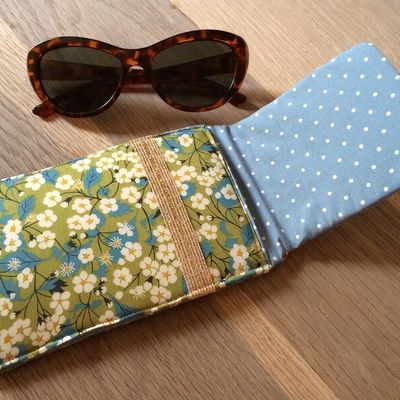 Pochouette pour mes lunettes coquettes