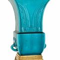 Théodore Deck (1823-1891). Vase en faïence d'inspiration chinoise, corps balustre quadrangulé à ressauts
