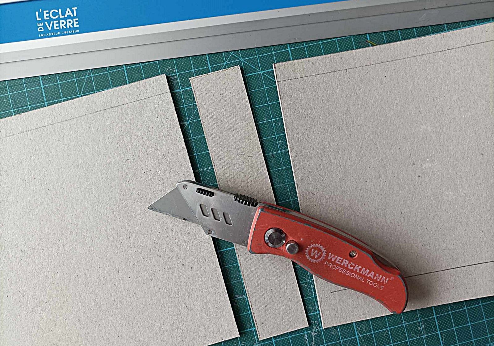 Un peu de cartonnage pour la couverture.