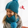 Un ensemble bonnet et snood pour enfant en grosse laine