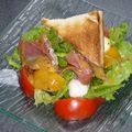 Salade tomates bicolores et jambon cru