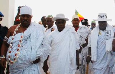 Maître marabout DAH KINI DEGBE est un voyant africain