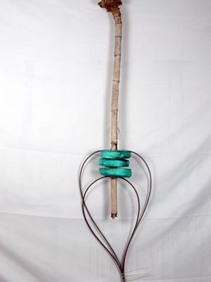 bien vu       bois, métal, plastique       120/40/40      2024