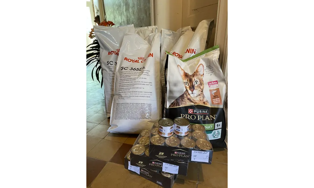 [GRIF' En Fête] Livraison bimestrielle de 90 kilos de croquettes + pâtées. 