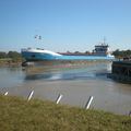 Maman les ptits bateaux qui vont sur l'eau