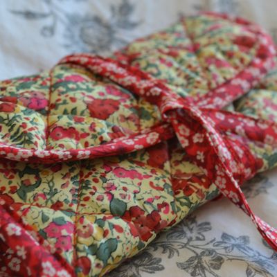 Une pochette à bijoux en Liberty