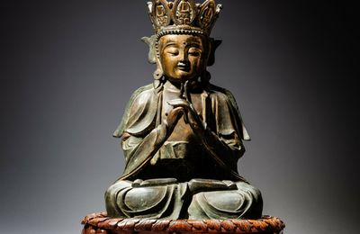 A bronze figure of Vairochana Buddha, Ming dynasty, 17th century