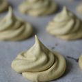 Meringues au Thé Matcha