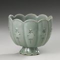 A Korean slip-inlaid celadon stoneware cup, Goryeo dynasty, 13th century    