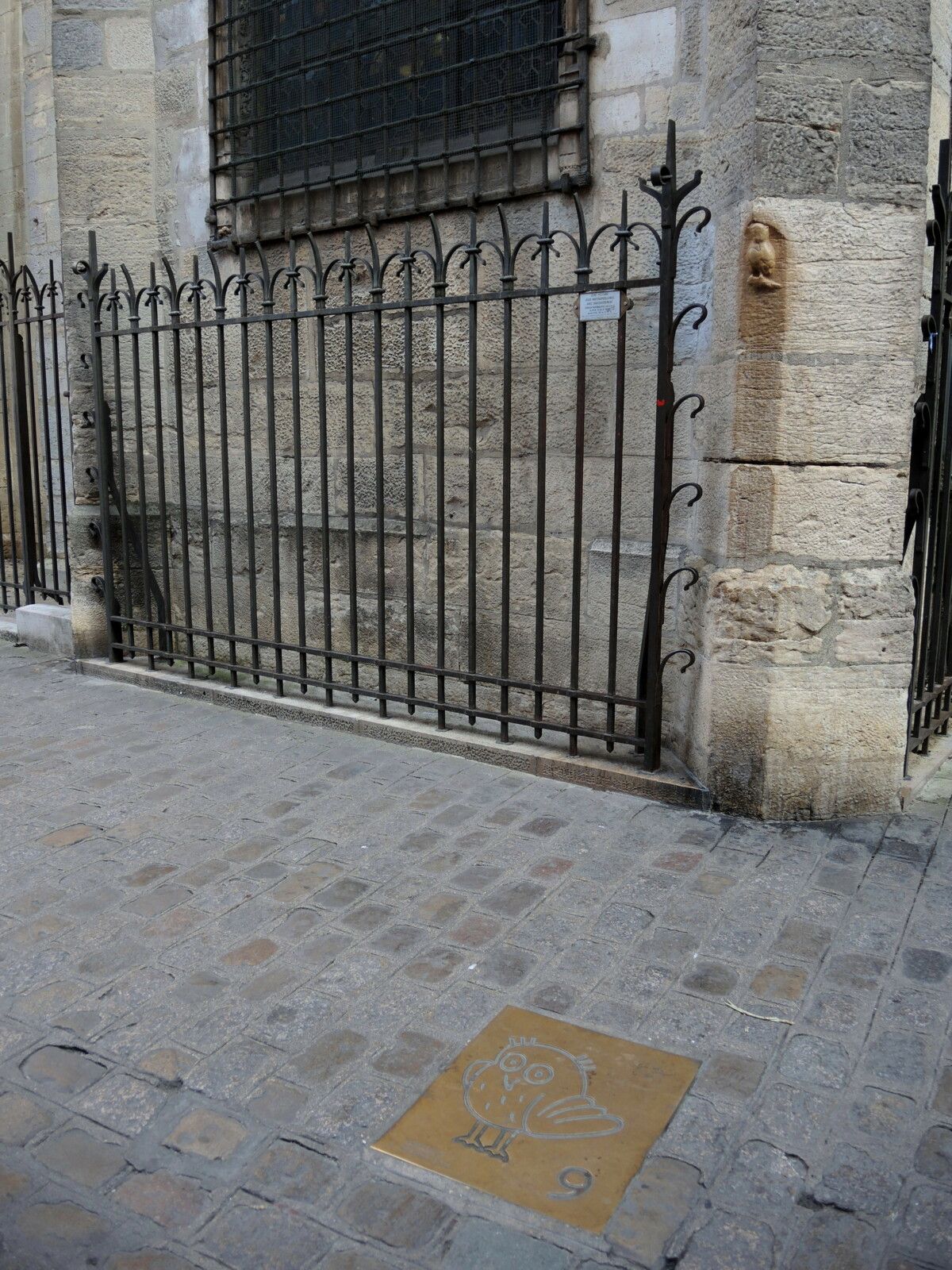 Dijon, rue de la Chouette, chouette (21)