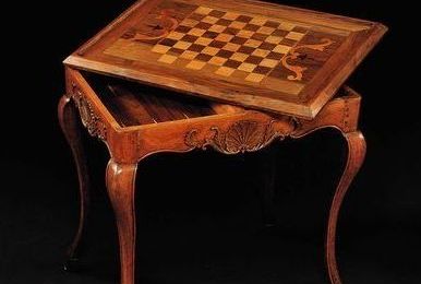 Table à jeux. France, époque Régence