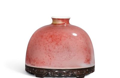 A fine peachbloom-glazed beehive waterpot, Mark and period of Kangxi (1662-1722)
