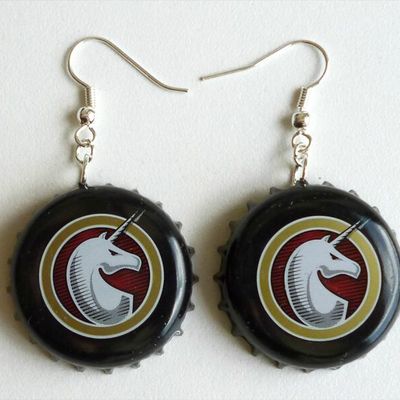 Boucles capsules "Licorne noire"