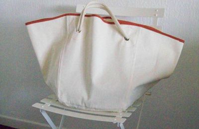 Un grand sac pour la plage