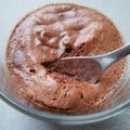 Calories dans la mousse au chocolat et alléger la mousse au chocolat !