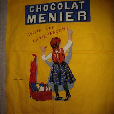 UFO.... "chocolat Menier"