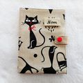 VENDU Protège Passeport Carnet de Santé pour Chats "Chats Noirs fond lin" nom brodé