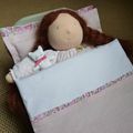 Bed linen for dolls