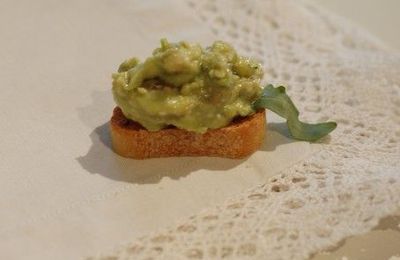 bouchées de guacamole au roquefort