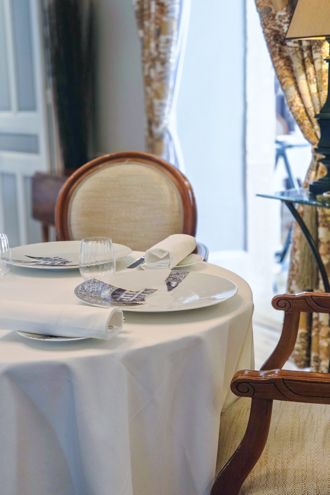 Hostellerie Cèdre & Spa ***** - Restaurant Clos du Cèdre *