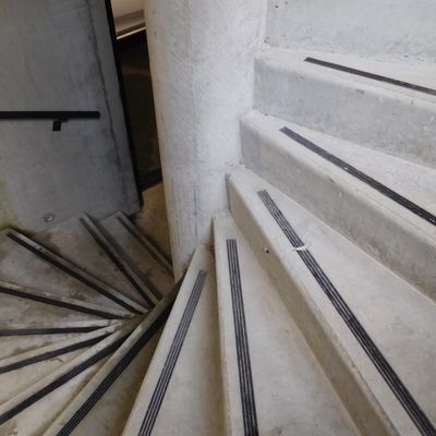 what else contemporain 