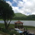 Visite au grand étang au centre de l'île de Grenade 