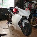 LES MOTOS EN COURS DE MONTAGE