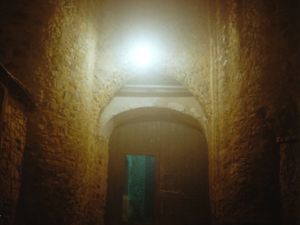 Sablé-sur-Sarthe dans la brume et la nuit en décembre 1994